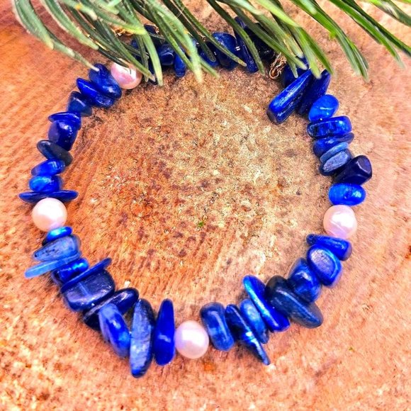 Nature Blue Kyanite Chips White Pearl Adjustable Bracelet - Picture 1 of 10